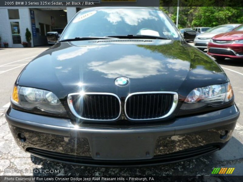 Jet Black / Black 2005 BMW 3 Series 325xi Sedan