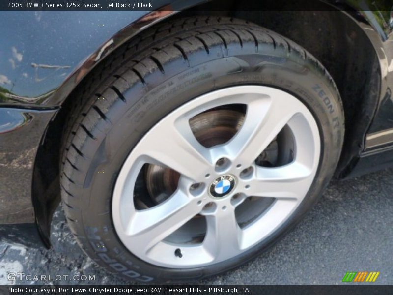 Jet Black / Black 2005 BMW 3 Series 325xi Sedan