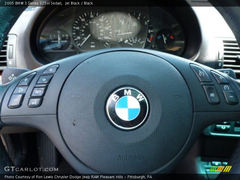 Jet Black / Black 2005 BMW 3 Series 325xi Sedan