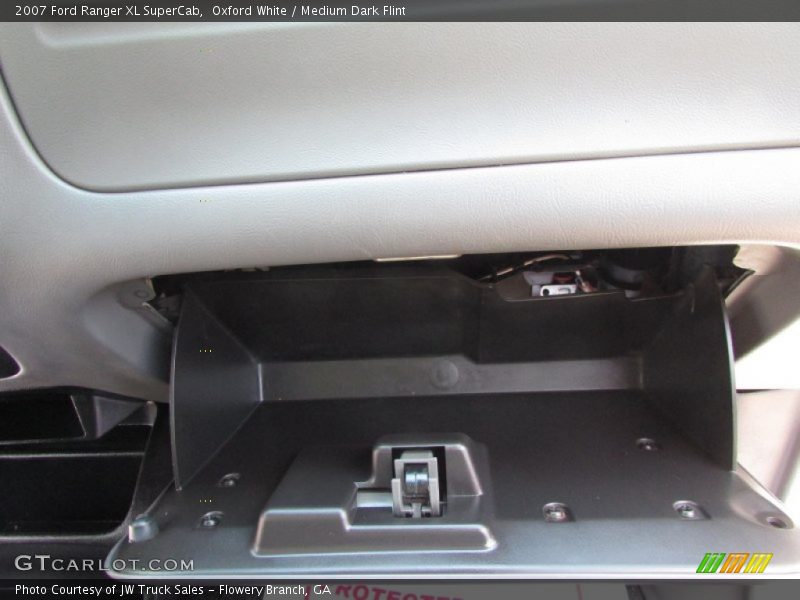 Oxford White / Medium Dark Flint 2007 Ford Ranger XL SuperCab