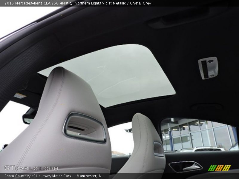 Sunroof of 2015 CLA 250 4Matic