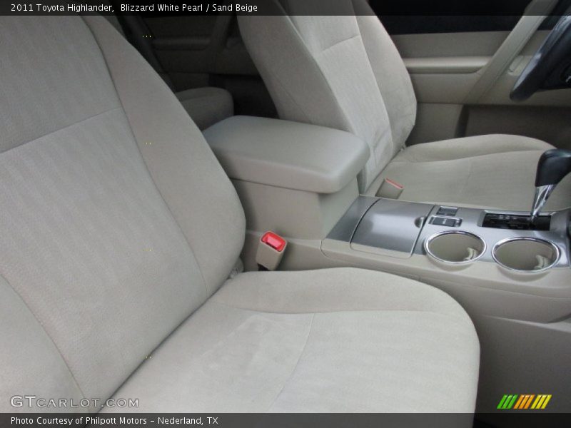 Blizzard White Pearl / Sand Beige 2011 Toyota Highlander