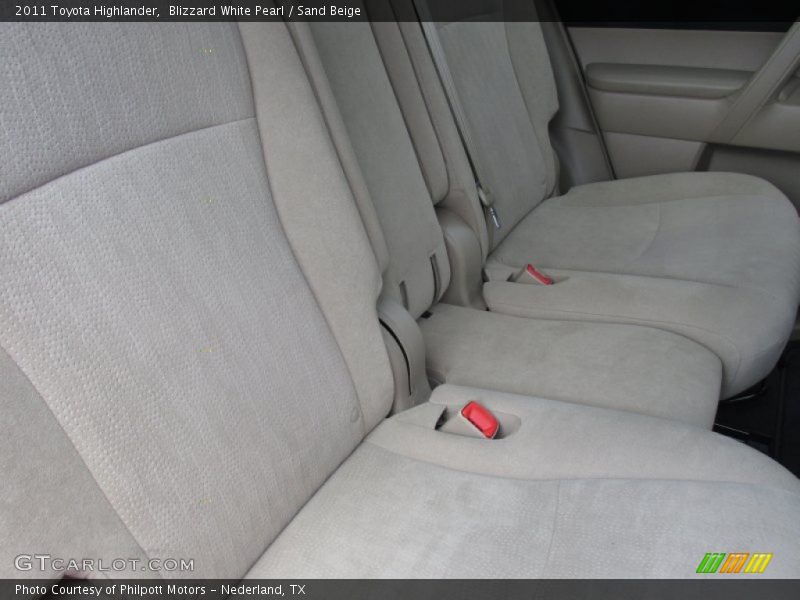 Blizzard White Pearl / Sand Beige 2011 Toyota Highlander