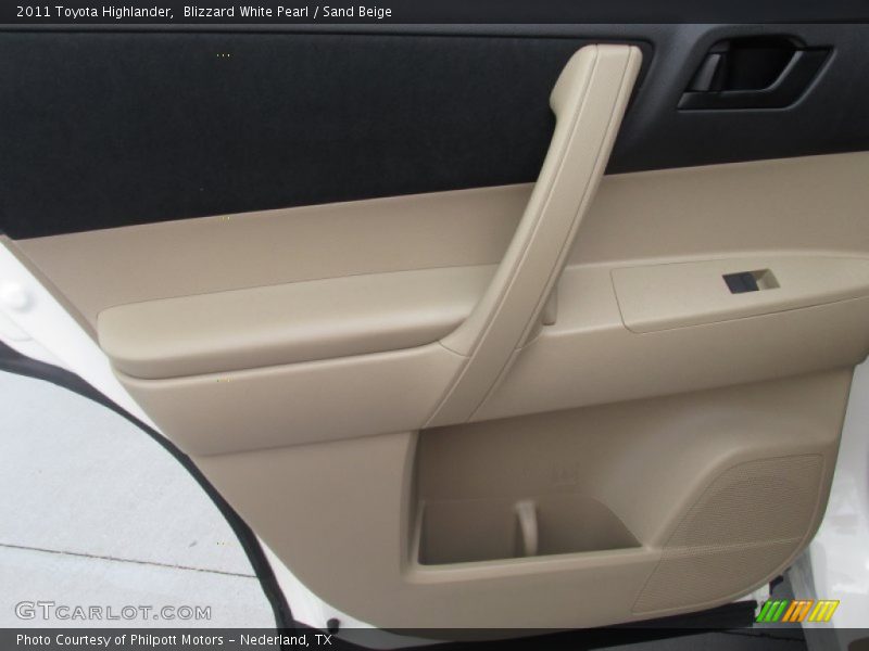 Blizzard White Pearl / Sand Beige 2011 Toyota Highlander