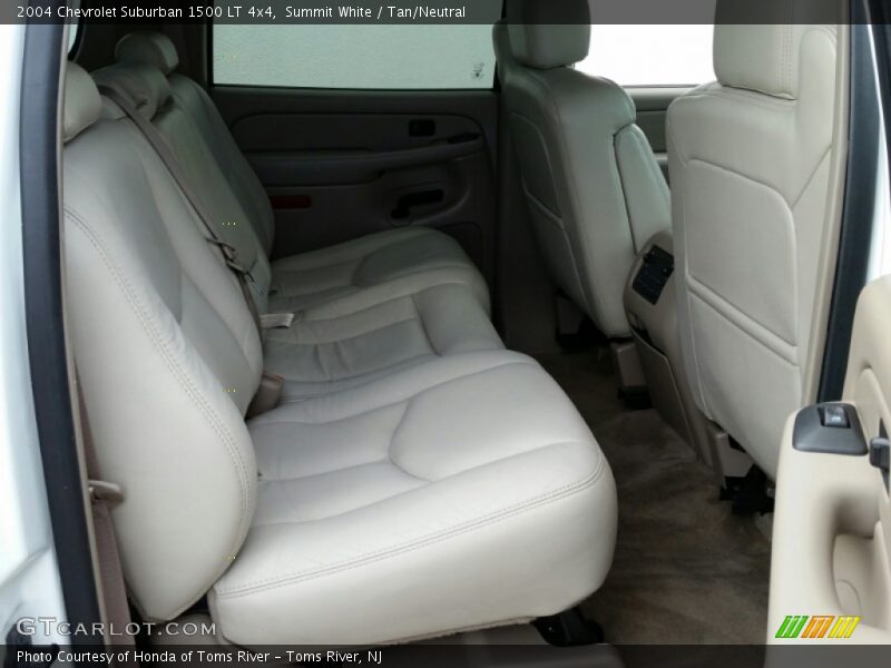 Summit White / Tan/Neutral 2004 Chevrolet Suburban 1500 LT 4x4