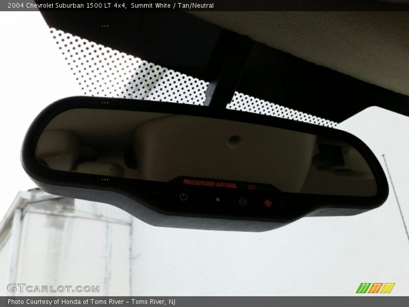 Summit White / Tan/Neutral 2004 Chevrolet Suburban 1500 LT 4x4
