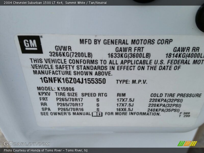 Summit White / Tan/Neutral 2004 Chevrolet Suburban 1500 LT 4x4