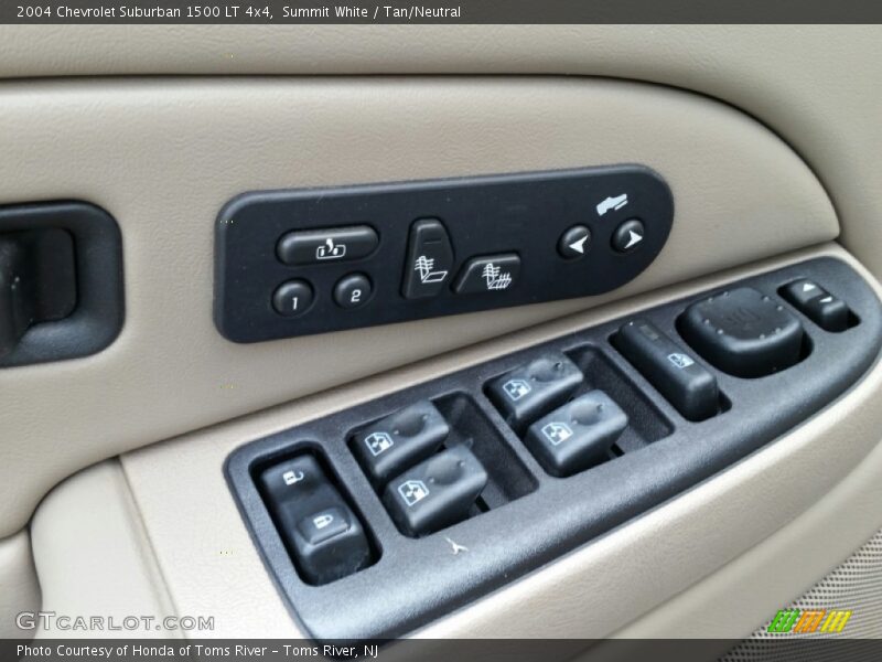 Summit White / Tan/Neutral 2004 Chevrolet Suburban 1500 LT 4x4