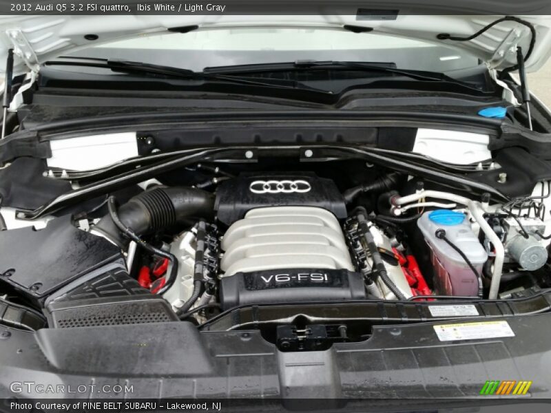 Ibis White / Light Gray 2012 Audi Q5 3.2 FSI quattro
