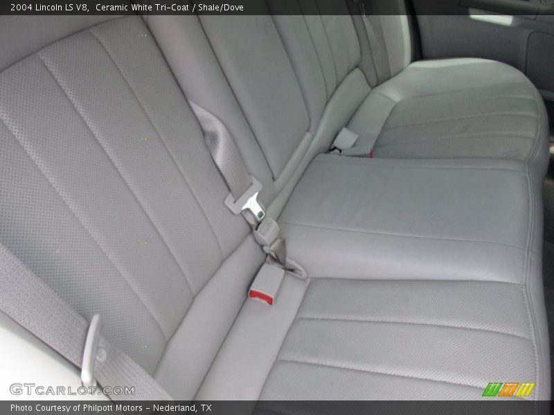 Ceramic White Tri-Coat / Shale/Dove 2004 Lincoln LS V8