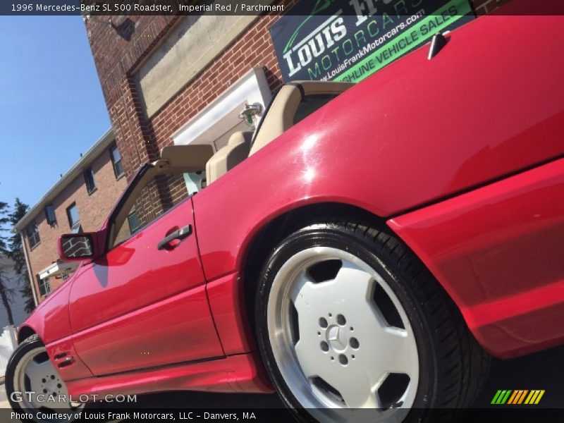 Imperial Red / Parchment 1996 Mercedes-Benz SL 500 Roadster