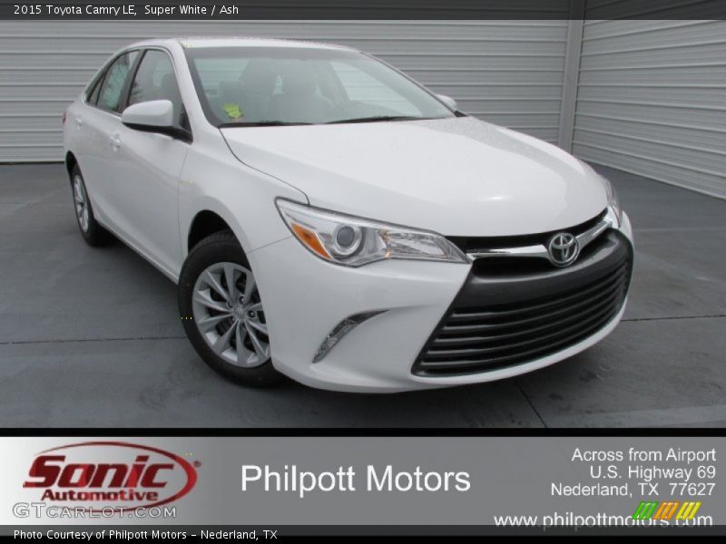 Super White / Ash 2015 Toyota Camry LE