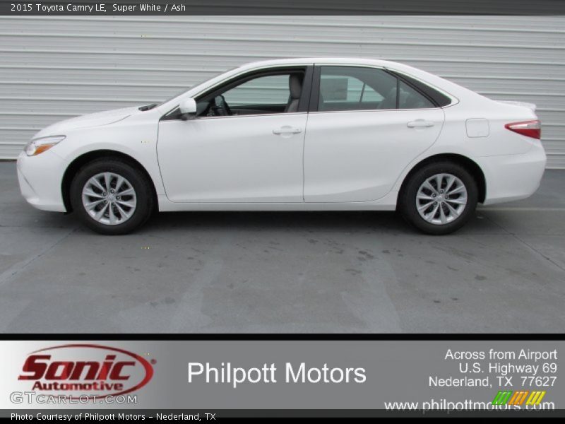 Super White / Ash 2015 Toyota Camry LE