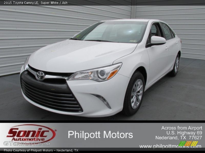 Super White / Ash 2015 Toyota Camry LE