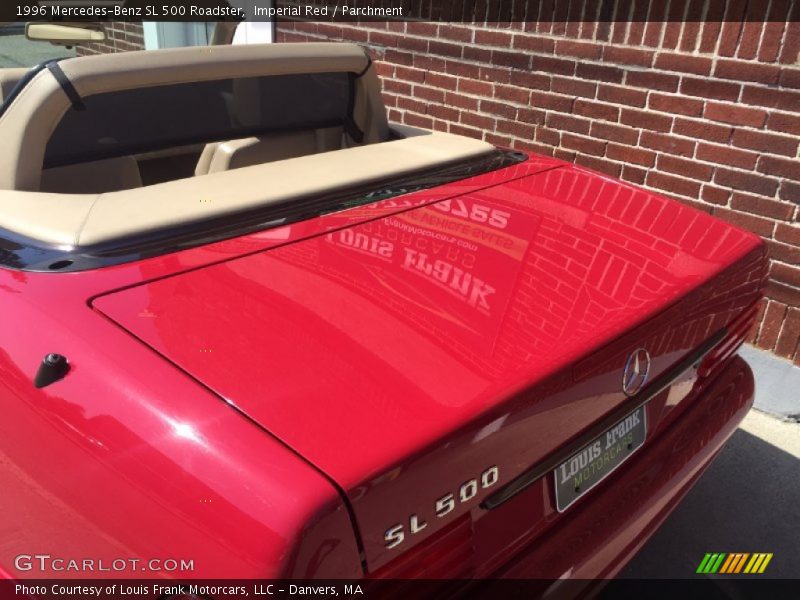 Imperial Red / Parchment 1996 Mercedes-Benz SL 500 Roadster