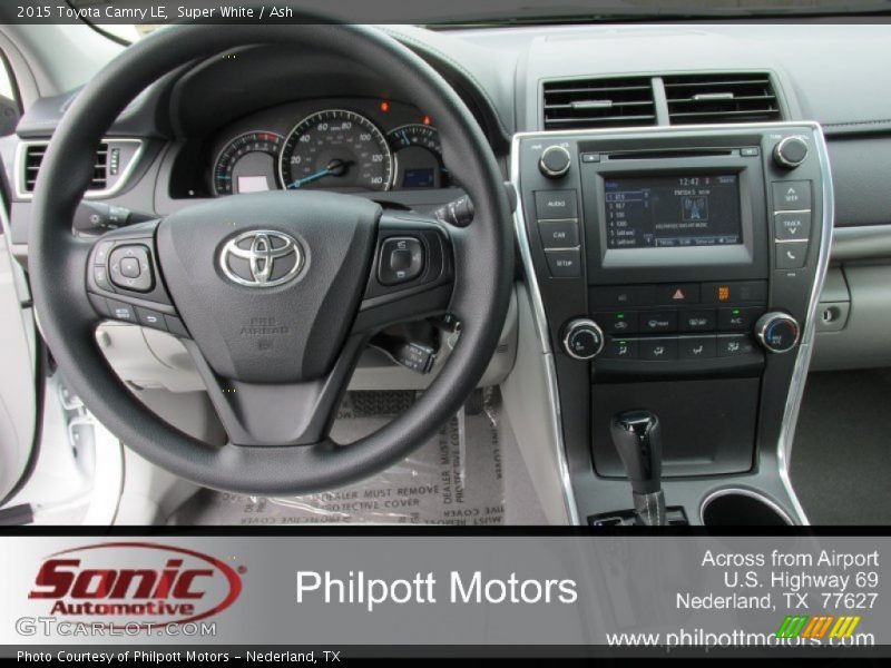 Super White / Ash 2015 Toyota Camry LE