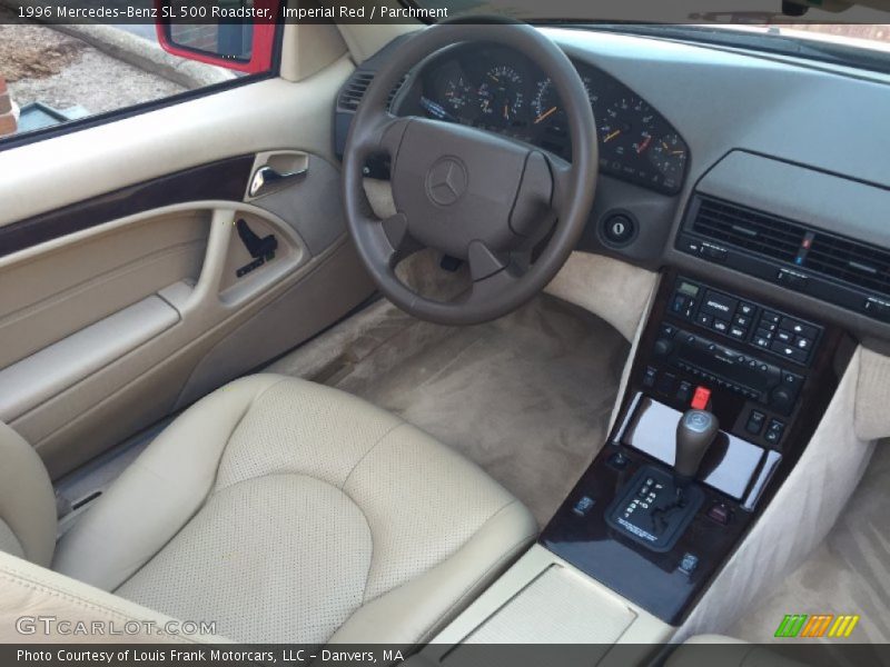 Imperial Red / Parchment 1996 Mercedes-Benz SL 500 Roadster