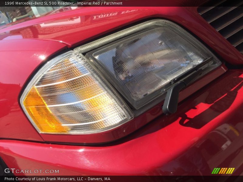 Imperial Red / Parchment 1996 Mercedes-Benz SL 500 Roadster