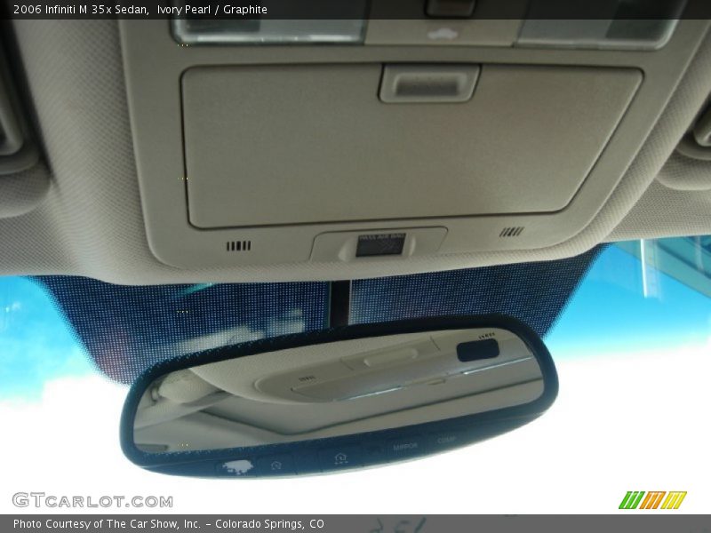 Ivory Pearl / Graphite 2006 Infiniti M 35x Sedan