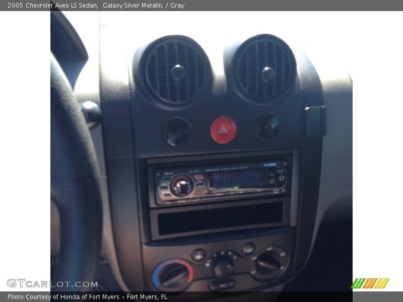 Galaxy Silver Metallic / Gray 2005 Chevrolet Aveo LS Sedan