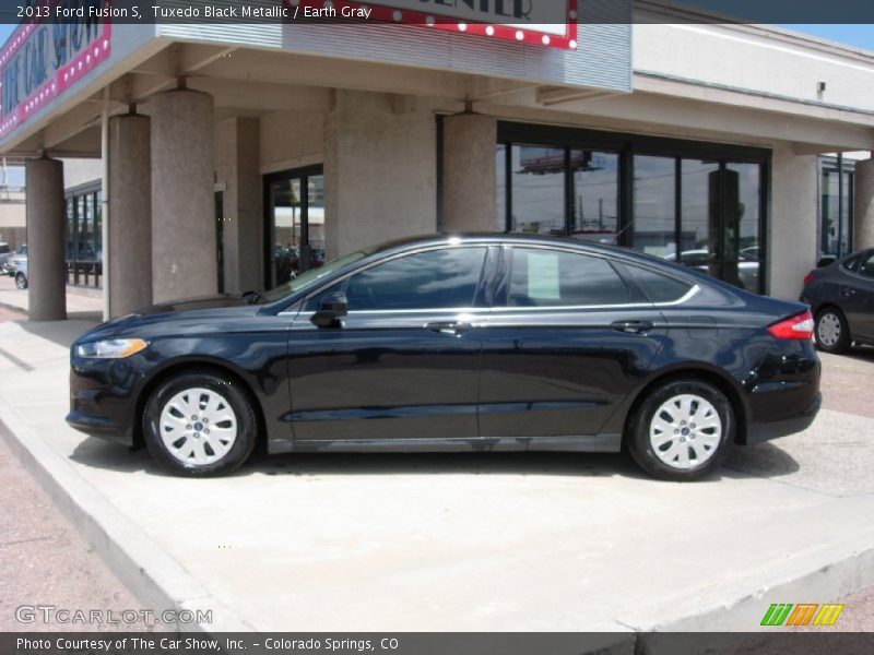 Tuxedo Black Metallic / Earth Gray 2013 Ford Fusion S