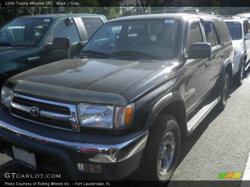 Black / Gray 1999 Toyota 4Runner SR5