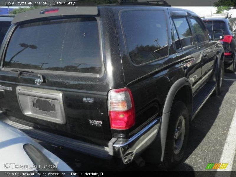 Black / Gray 1999 Toyota 4Runner SR5