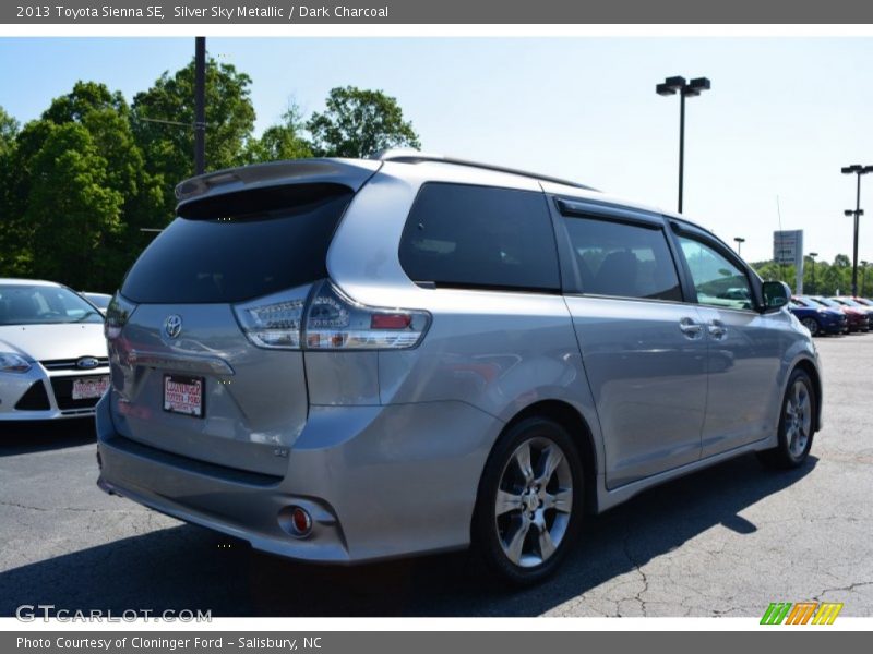 Silver Sky Metallic / Dark Charcoal 2013 Toyota Sienna SE