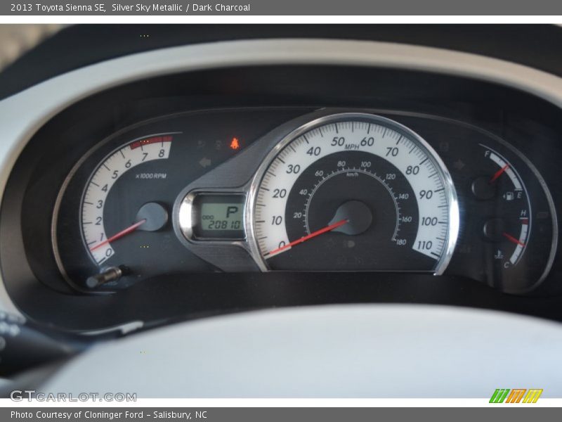 Silver Sky Metallic / Dark Charcoal 2013 Toyota Sienna SE