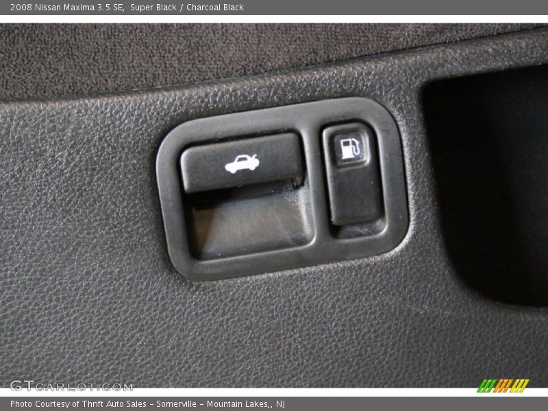 Super Black / Charcoal Black 2008 Nissan Maxima 3.5 SE