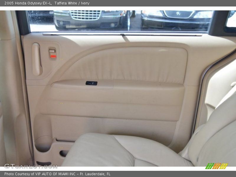 Taffeta White / Ivory 2005 Honda Odyssey EX-L