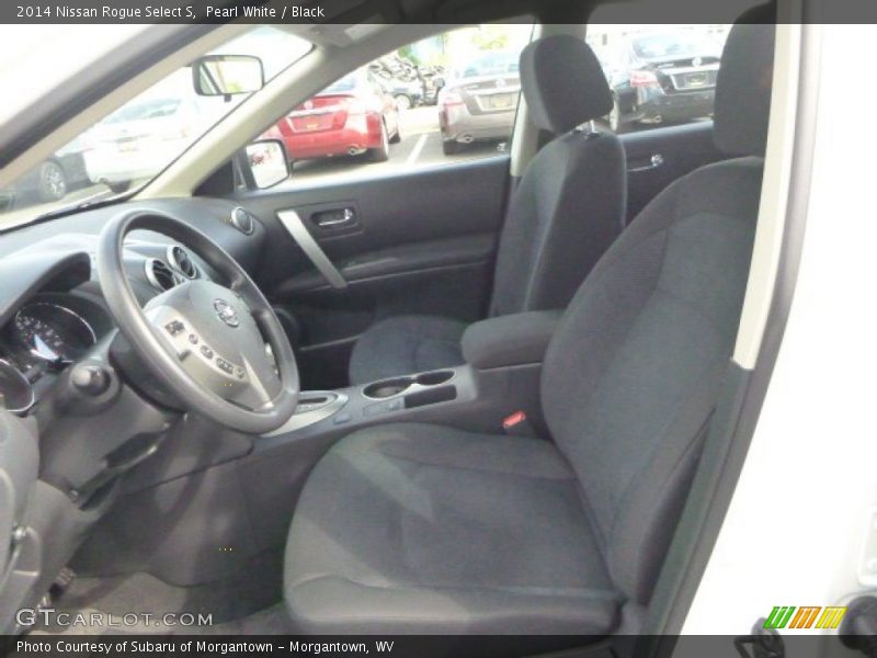 Pearl White / Black 2014 Nissan Rogue Select S