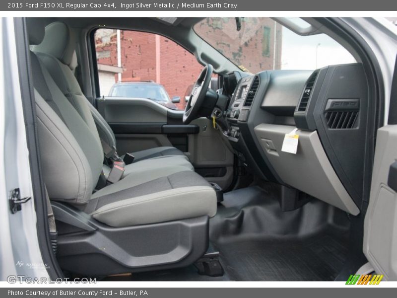 Ingot Silver Metallic / Medium Earth Gray 2015 Ford F150 XL Regular Cab 4x4