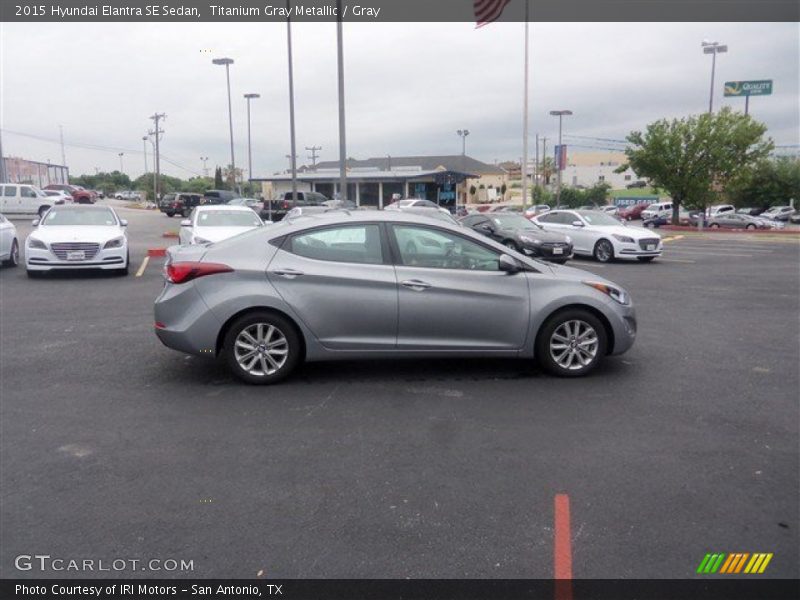 Titanium Gray Metallic / Gray 2015 Hyundai Elantra SE Sedan