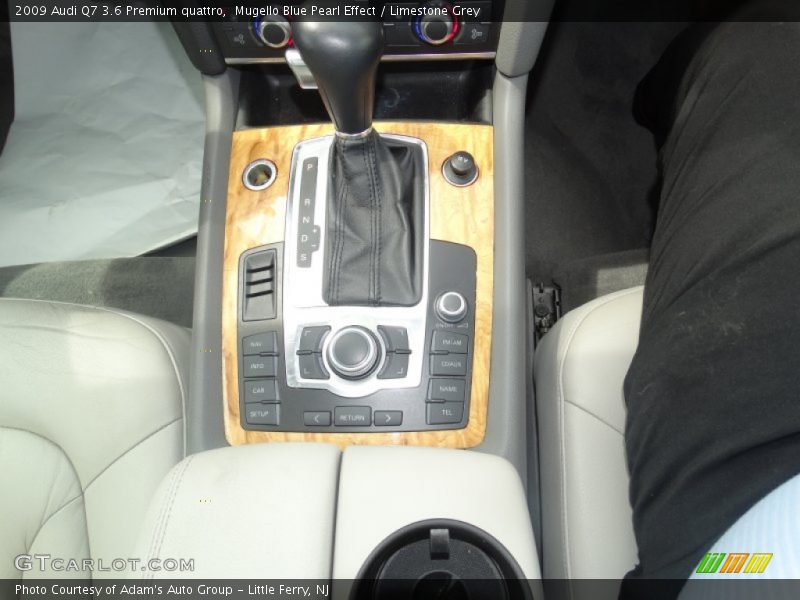 Mugello Blue Pearl Effect / Limestone Grey 2009 Audi Q7 3.6 Premium quattro