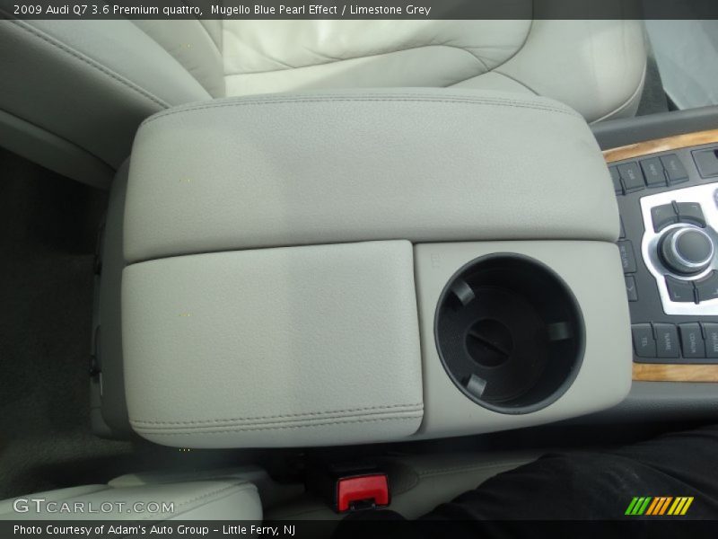 Mugello Blue Pearl Effect / Limestone Grey 2009 Audi Q7 3.6 Premium quattro
