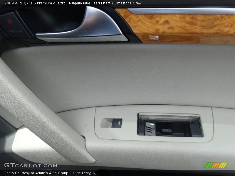 Mugello Blue Pearl Effect / Limestone Grey 2009 Audi Q7 3.6 Premium quattro