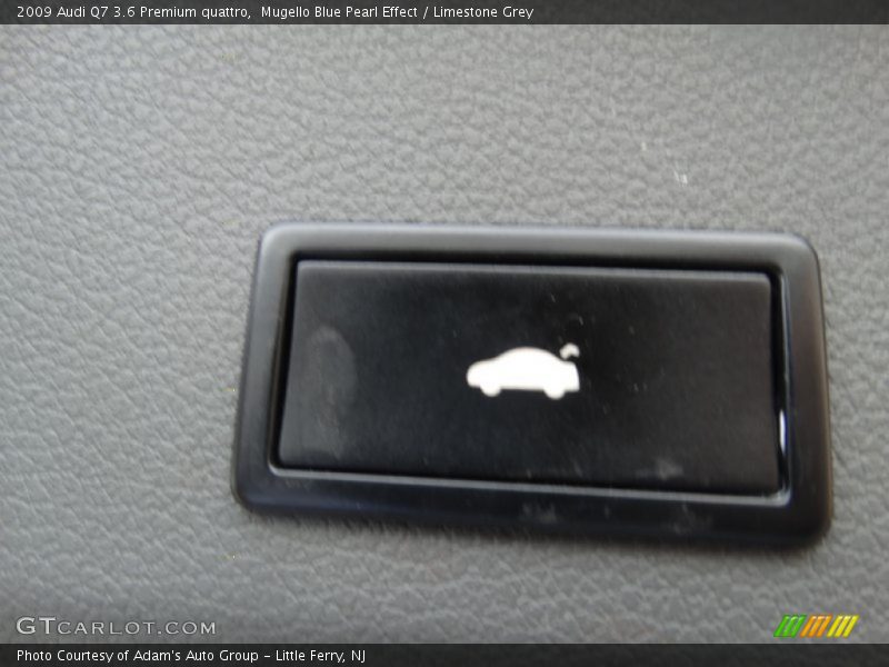 Mugello Blue Pearl Effect / Limestone Grey 2009 Audi Q7 3.6 Premium quattro