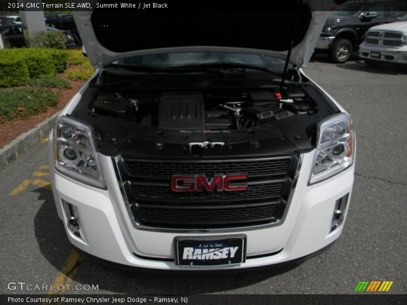 Summit White / Jet Black 2014 GMC Terrain SLE AWD