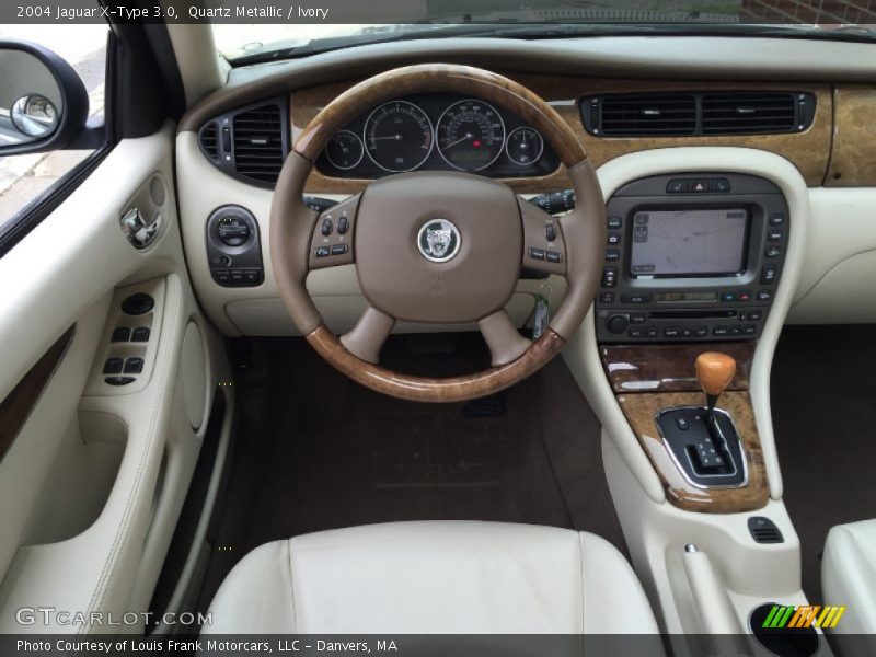 Quartz Metallic / Ivory 2004 Jaguar X-Type 3.0