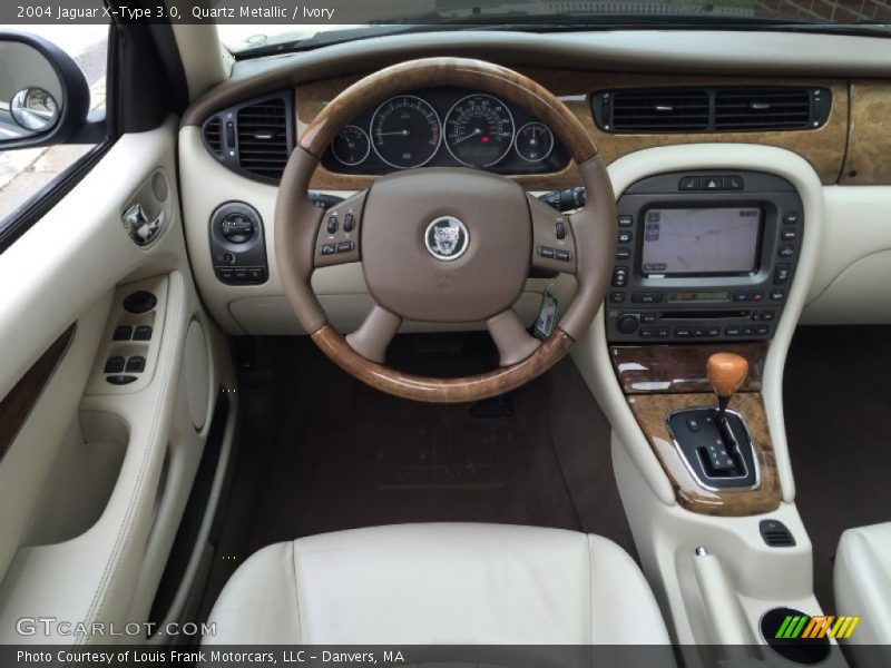 Quartz Metallic / Ivory 2004 Jaguar X-Type 3.0
