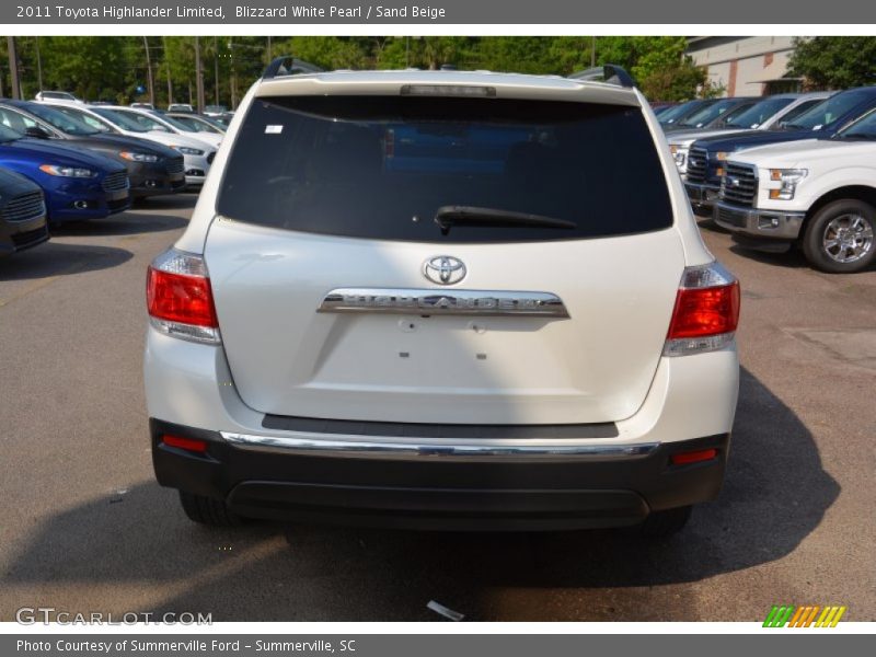 Blizzard White Pearl / Sand Beige 2011 Toyota Highlander Limited