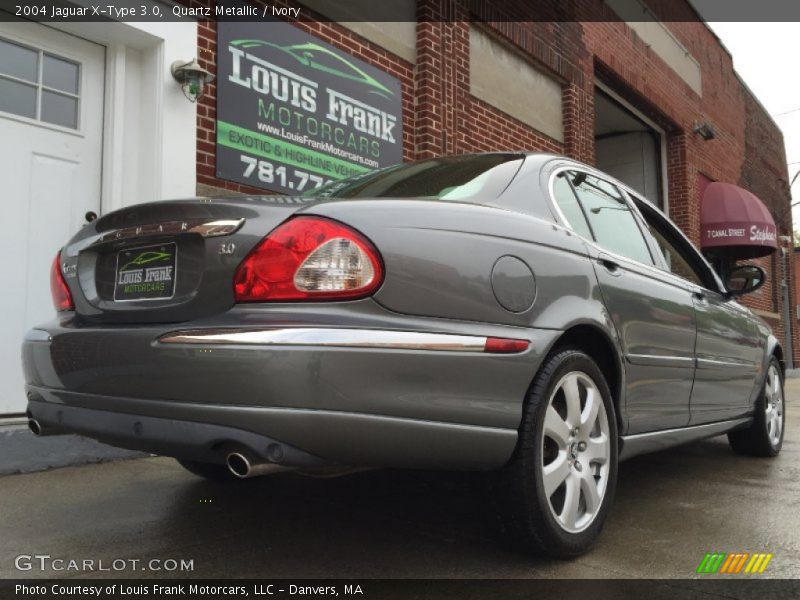 Quartz Metallic / Ivory 2004 Jaguar X-Type 3.0