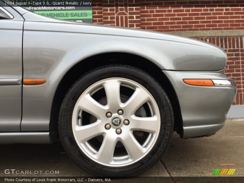 Quartz Metallic / Ivory 2004 Jaguar X-Type 3.0