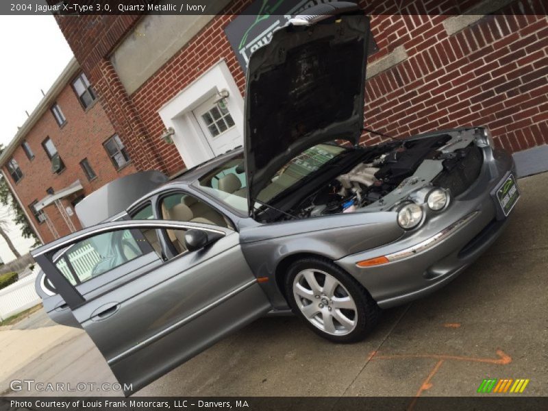 Quartz Metallic / Ivory 2004 Jaguar X-Type 3.0