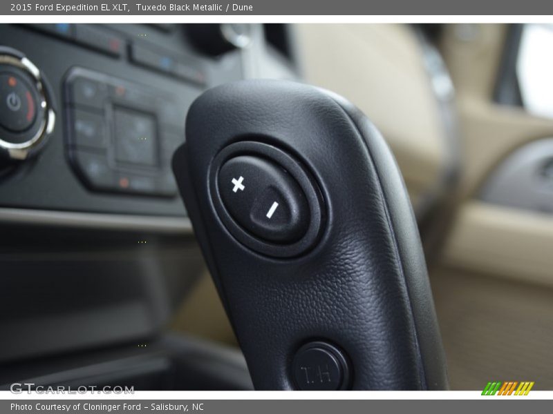 Tuxedo Black Metallic / Dune 2015 Ford Expedition EL XLT