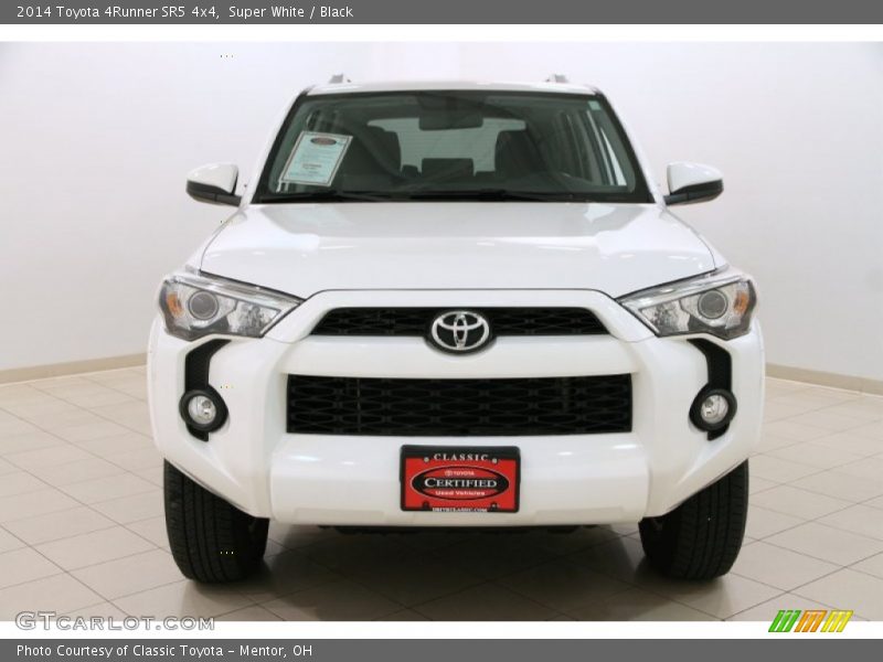 Super White / Black 2014 Toyota 4Runner SR5 4x4