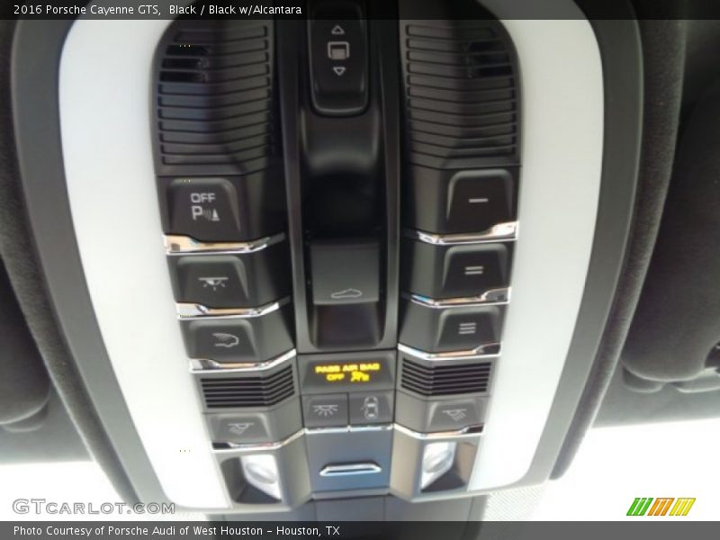 Black / Black w/Alcantara 2016 Porsche Cayenne GTS