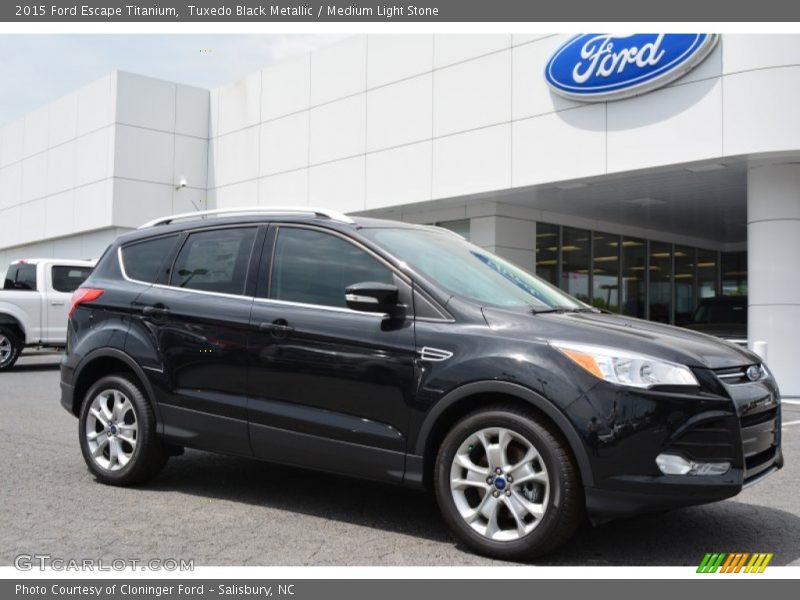 Tuxedo Black Metallic / Medium Light Stone 2015 Ford Escape Titanium