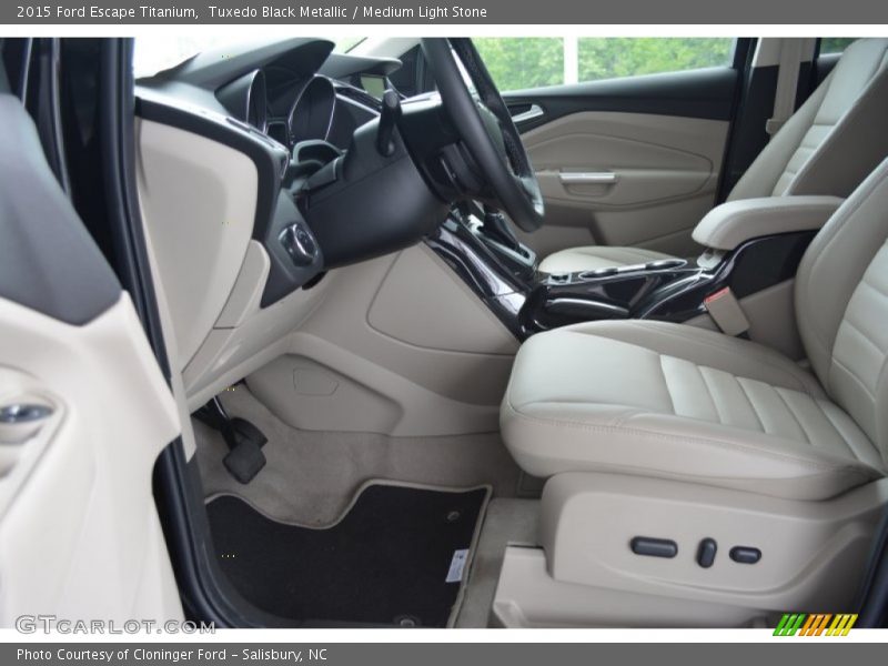 Tuxedo Black Metallic / Medium Light Stone 2015 Ford Escape Titanium